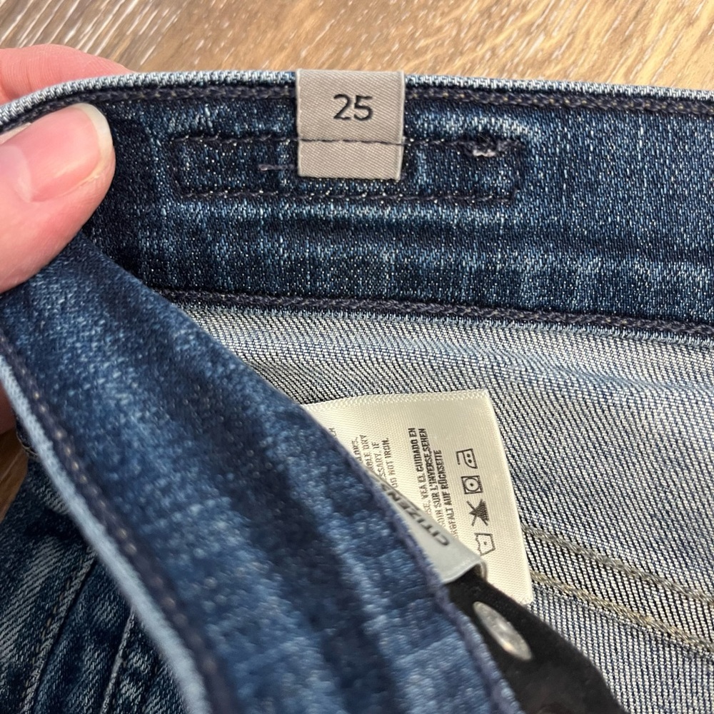 Jeans - Picture 4 of 5